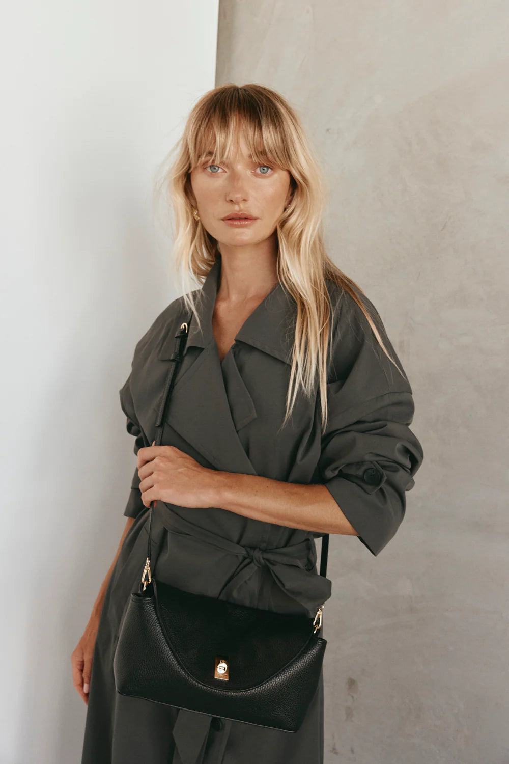Sloane Leather Convertible Clutch | Black