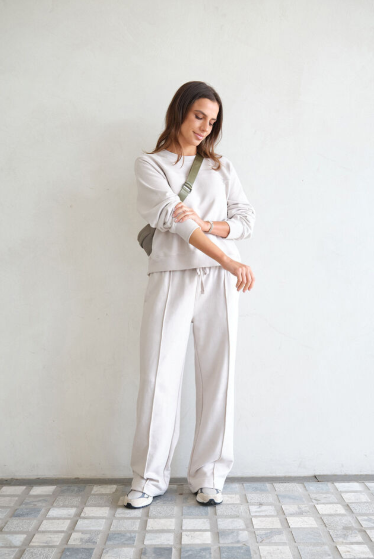 Gracie Relaxed Pin Tuck Trackpant | Almond