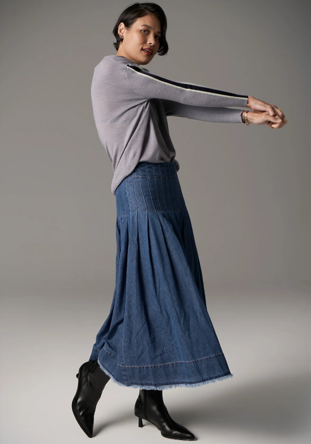 Bennett Drape Knit | Silver / Ink / Mist