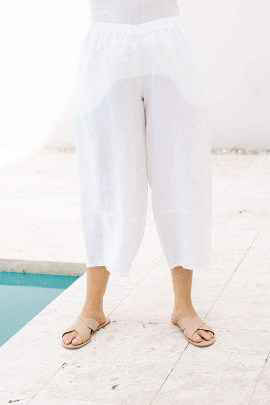 Paula Cropped Linen Pant | White