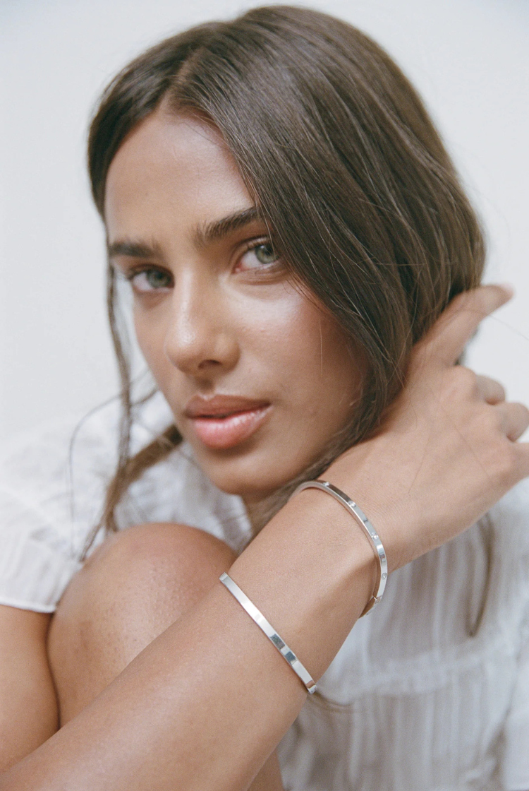 Dylan Bangle | Silver / Celestial Clear