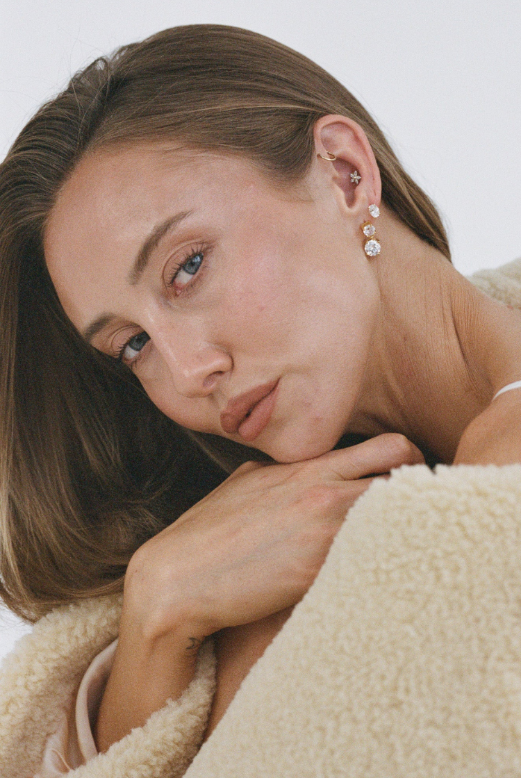 Heirloom Drop Studs | Gold