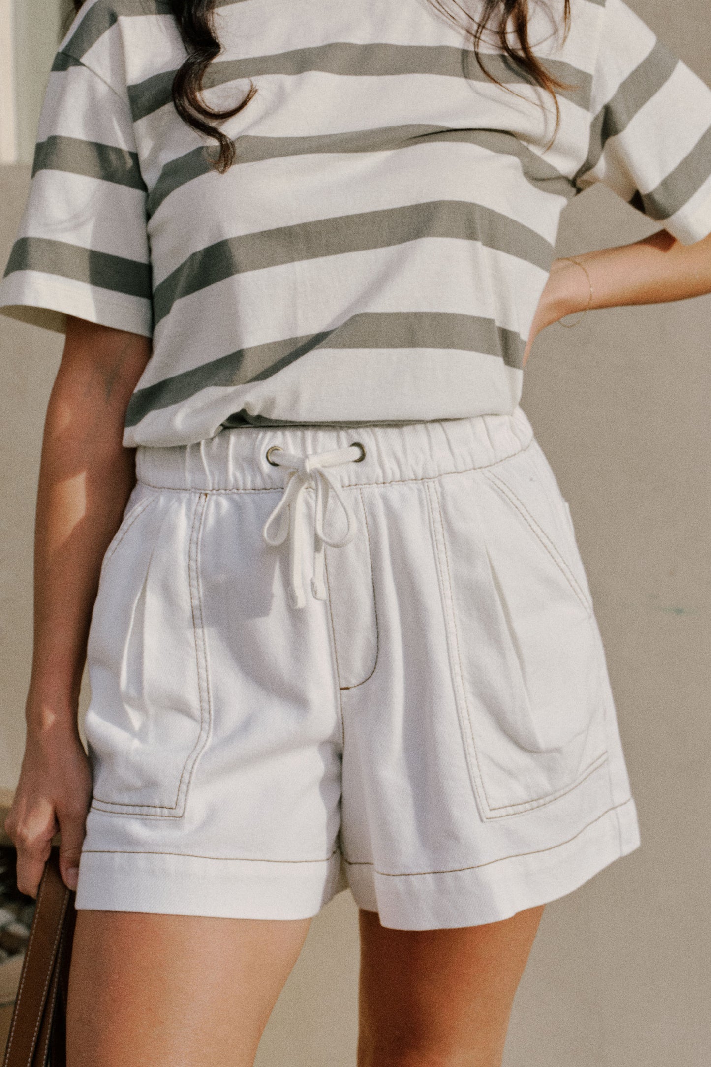 Relaxed Everyday Short | Ecru Twill