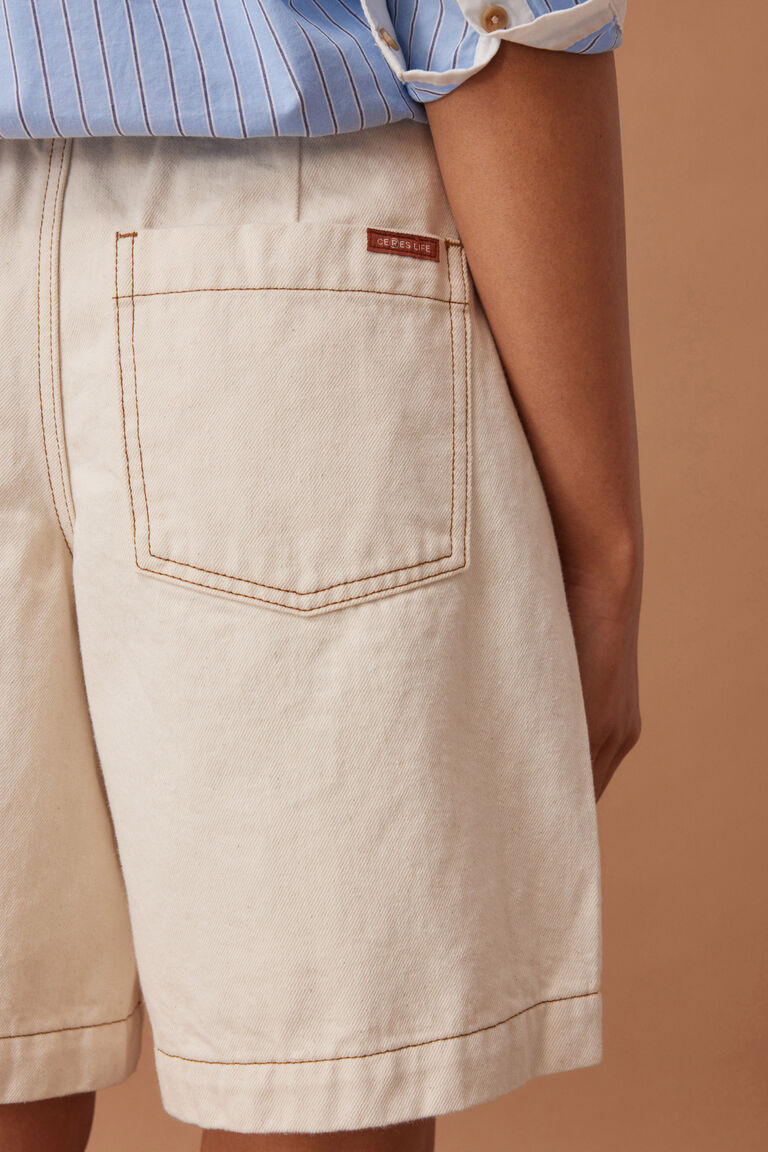 Sylvie Longline Pleat Denim Short | Ecru