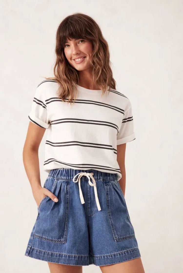 Relaxed Everyday Short | Washed Indigo