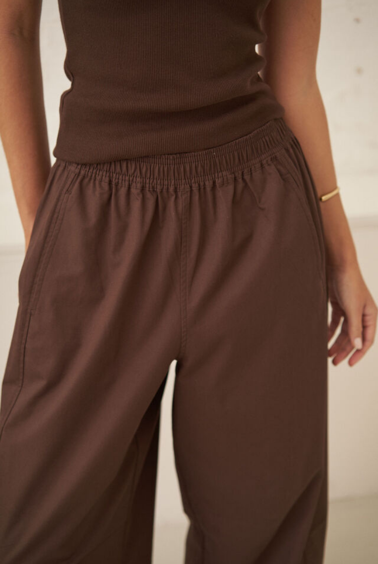 Bella Barrel Pant | Brunette