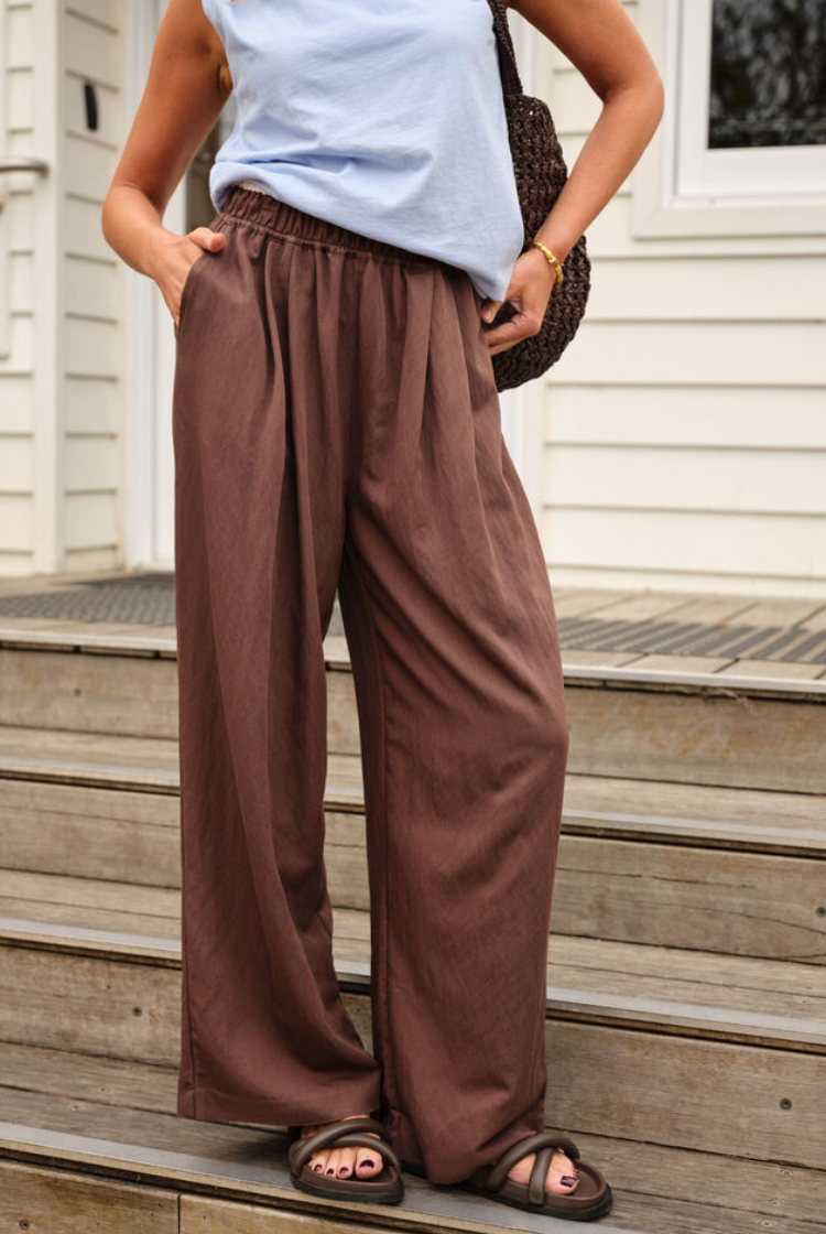 Mim Pleat Pant | Brunette Brown