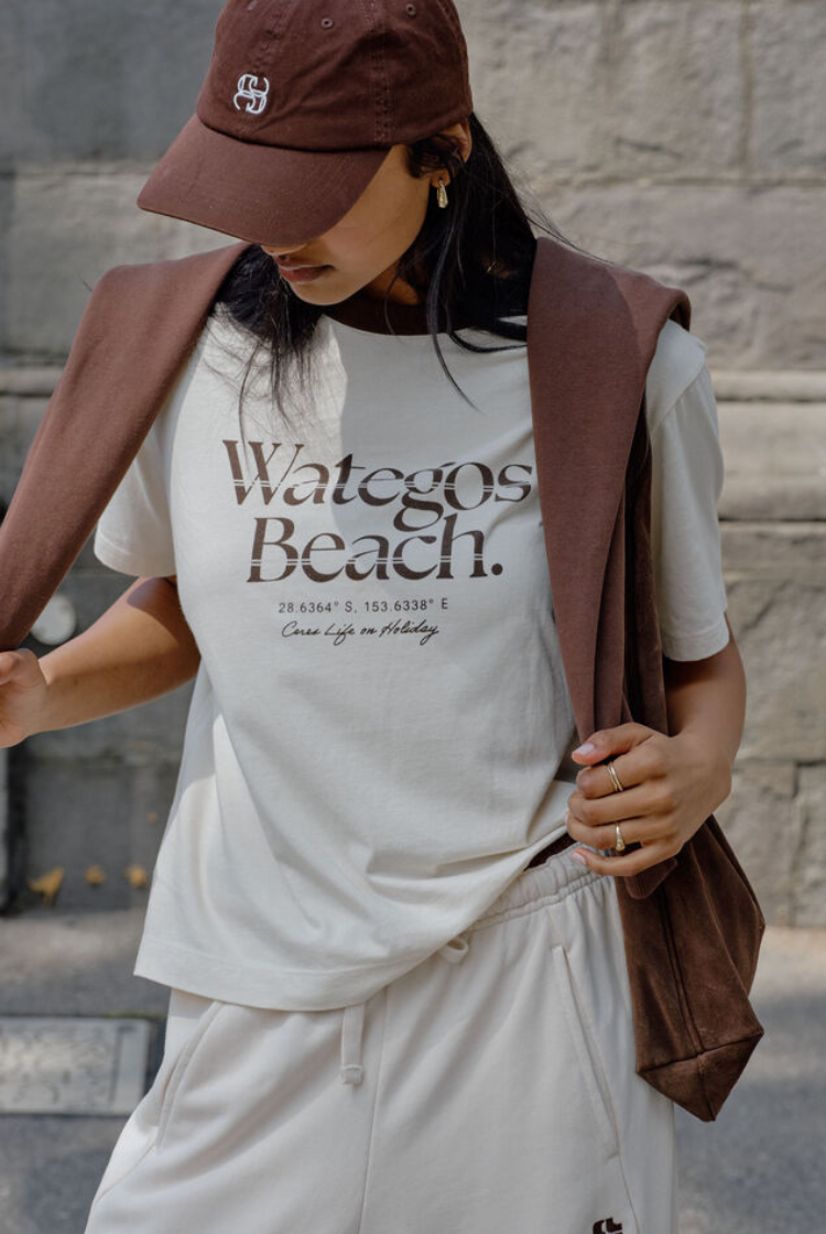 Stevie Slouchy Tee | Buff Wategos Beach