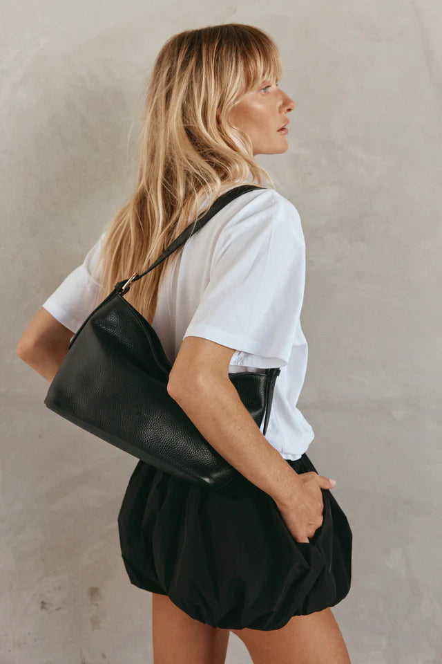 Eden | Black Leather