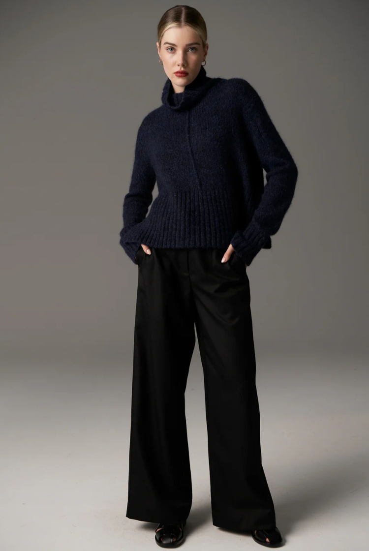 Grove Turtleneck Knit | Ink