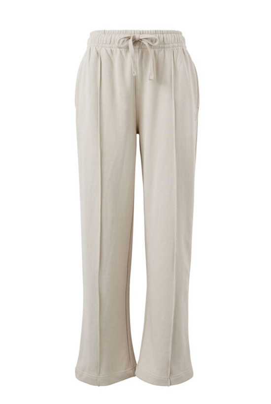 Gracie Relaxed Pin Tuck Trackpant | Almond