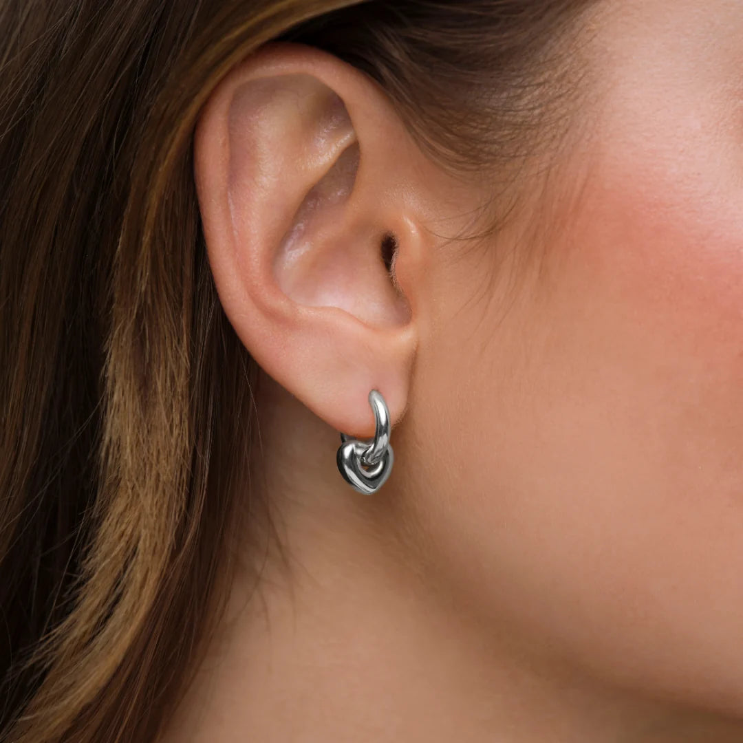 Mini Lisa Puffy Heart Earrings | Silver