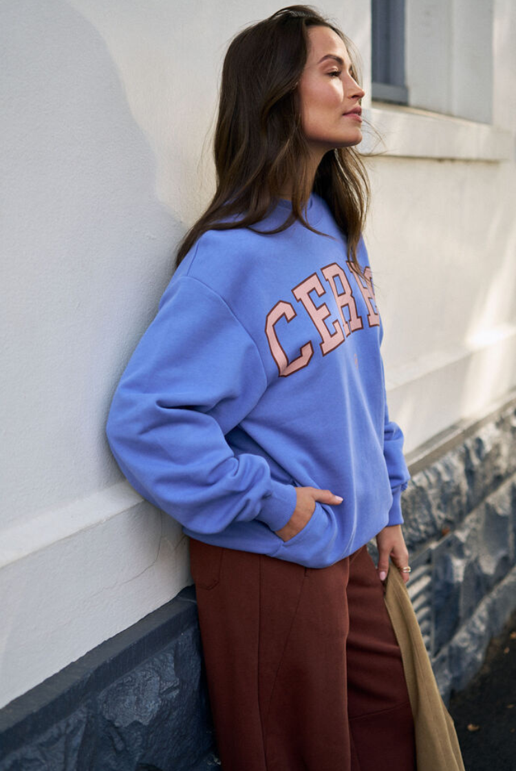 Isla Oversized Slouchy Crew | Vintage Blue/ Pink Clay Burnt Toffee Heritage
