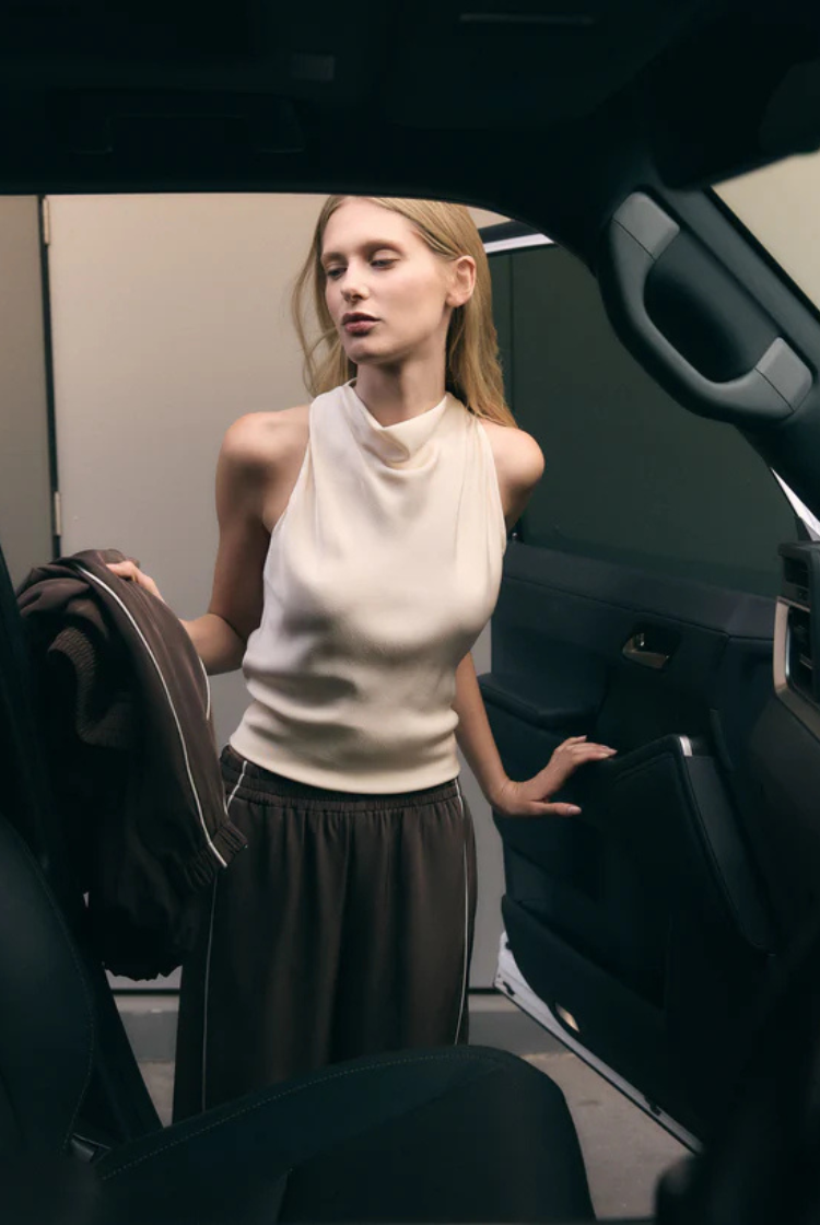 Concourse Top | Parchment