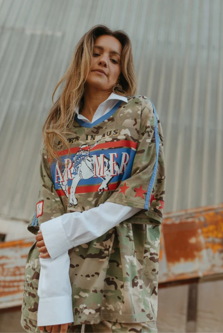 Camo Born In AUS Vee
