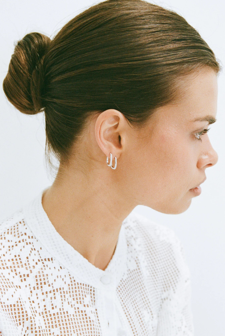 Oval Angel Hoops 15mm | White Gold