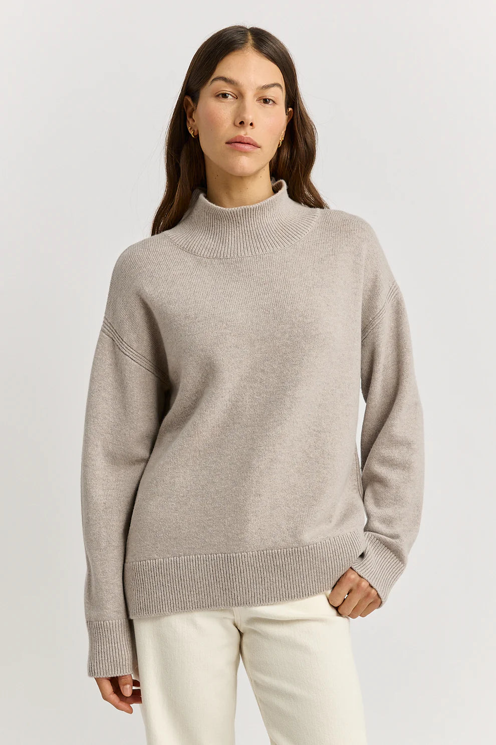 Split Neck Funnel | Light Oat