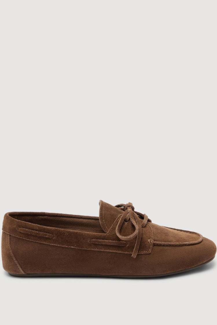 Devon Suede Boat Shoe | Amaro