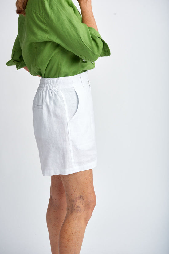 Linen Short | White