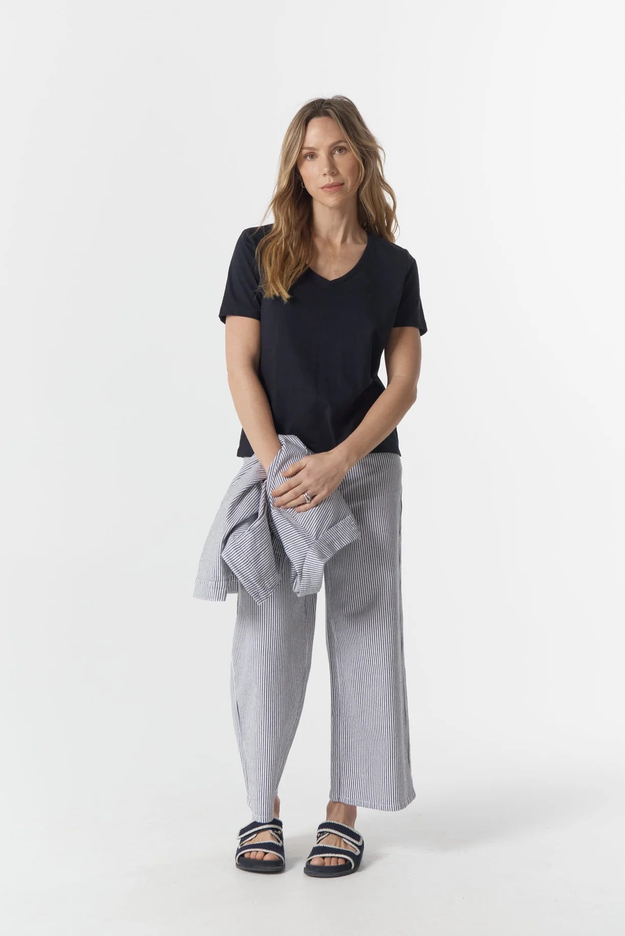 5 Pocket Crop Wide Leg Jean | Navy / White