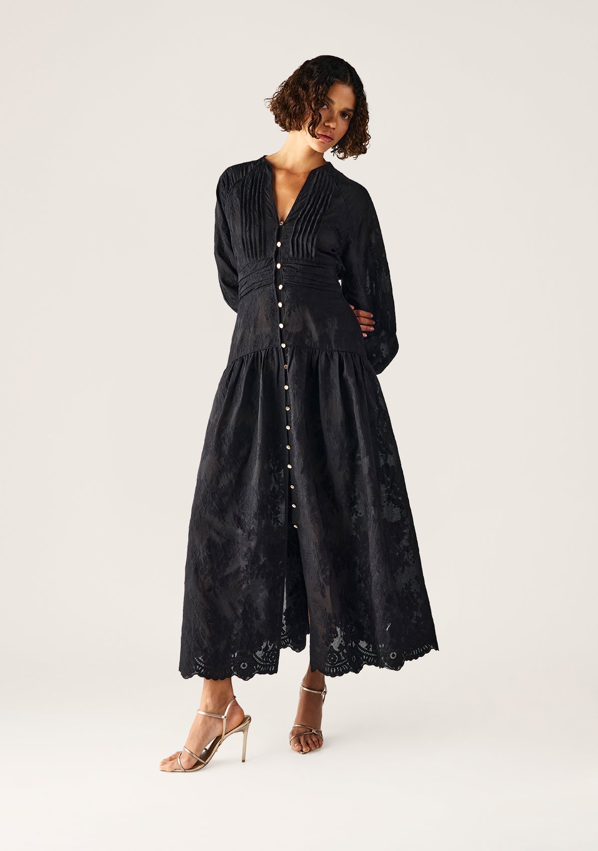 Edith Lace Maxi Dress | Black
