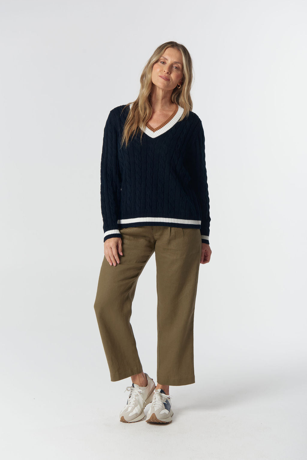Harvest V-Neck Cotton Jumper | Dark Navy/ White