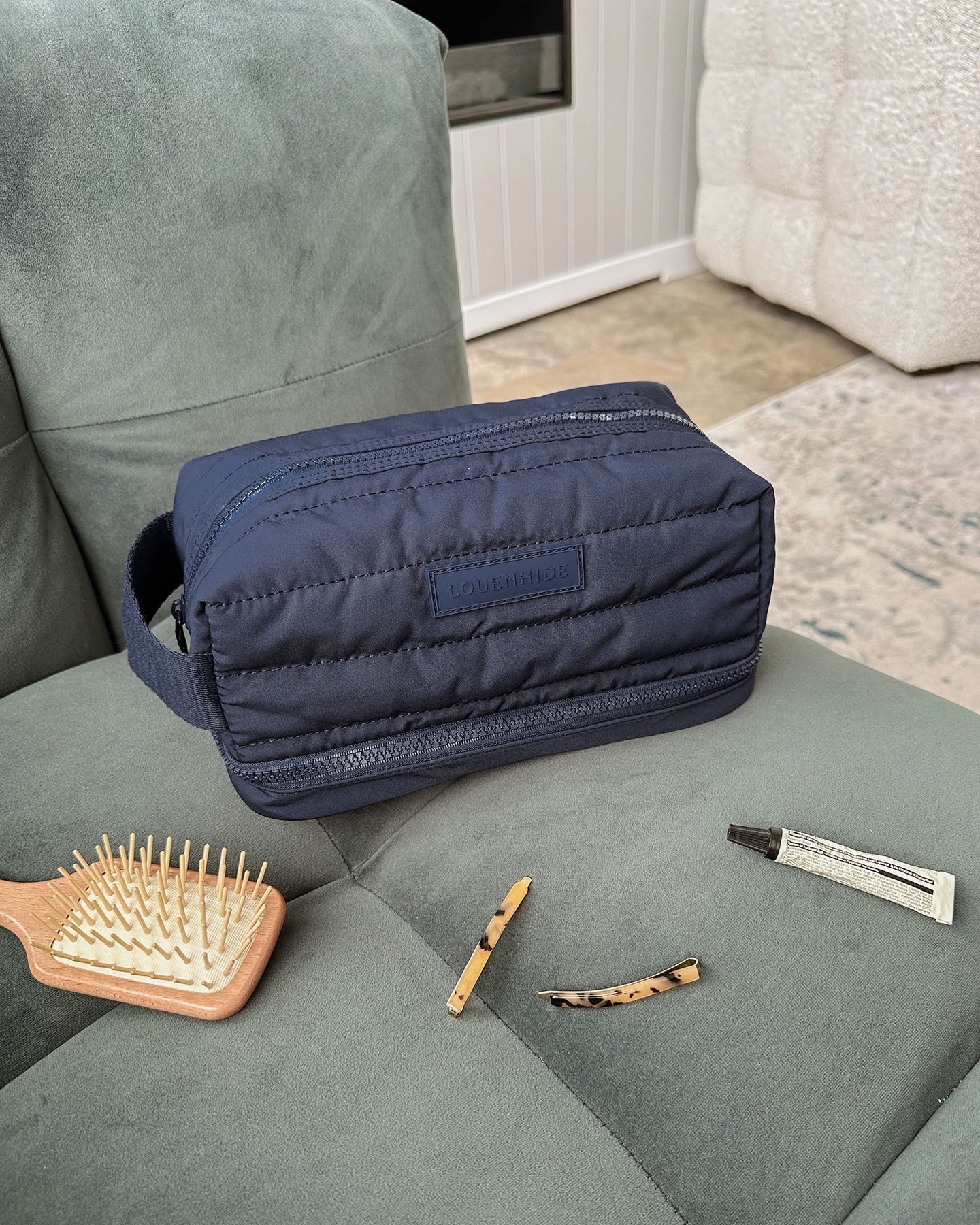 Mila Cosmetic Case | Navy