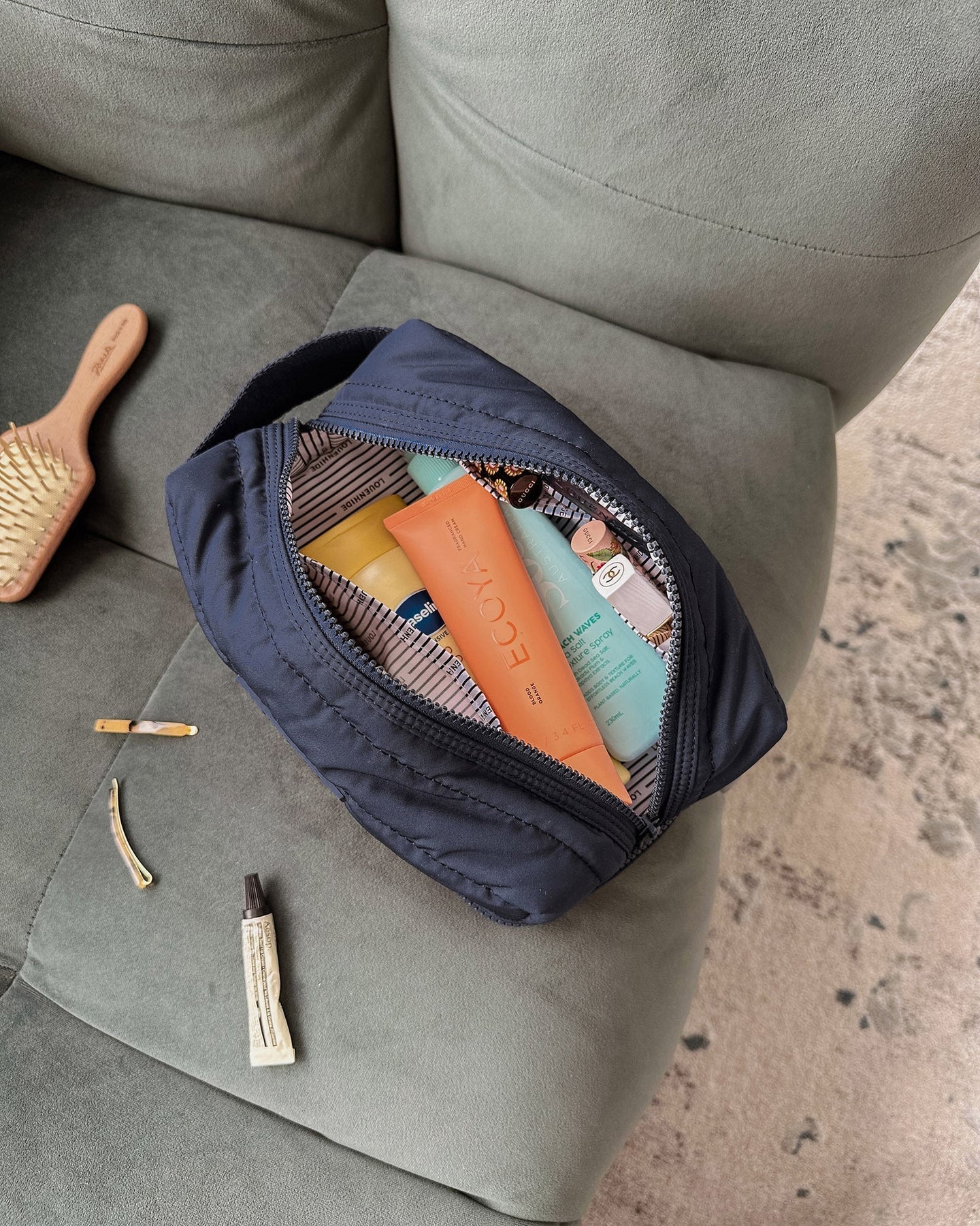 Mila Cosmetic Case | Navy