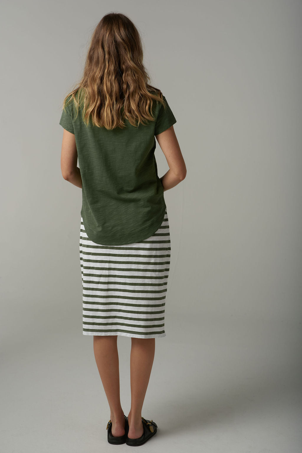 Shaped Hem Tee | Fairway Green