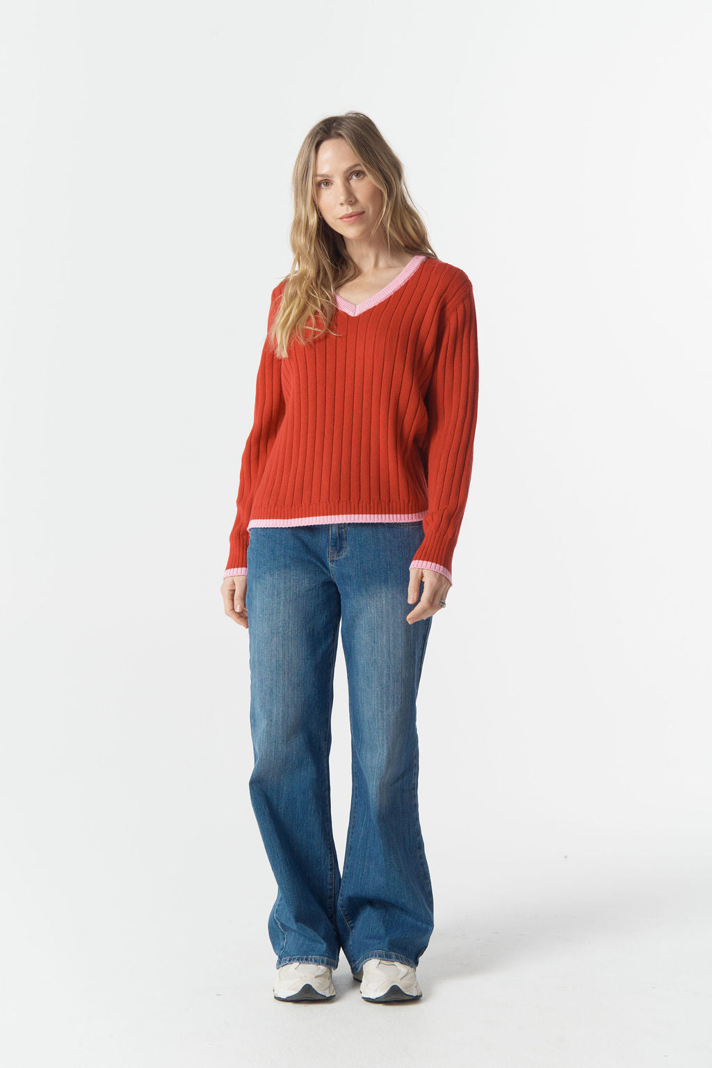 Glow V-Neck Knit | Scarlet