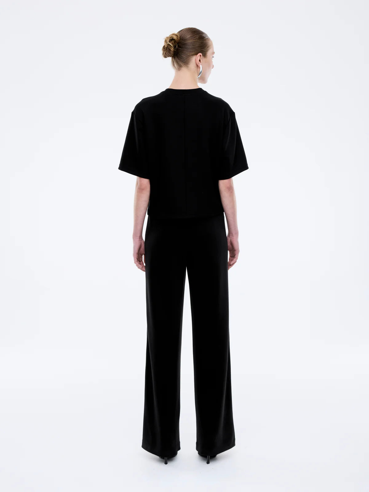 Alessa Relaxed Soft Jersey Tee | Black