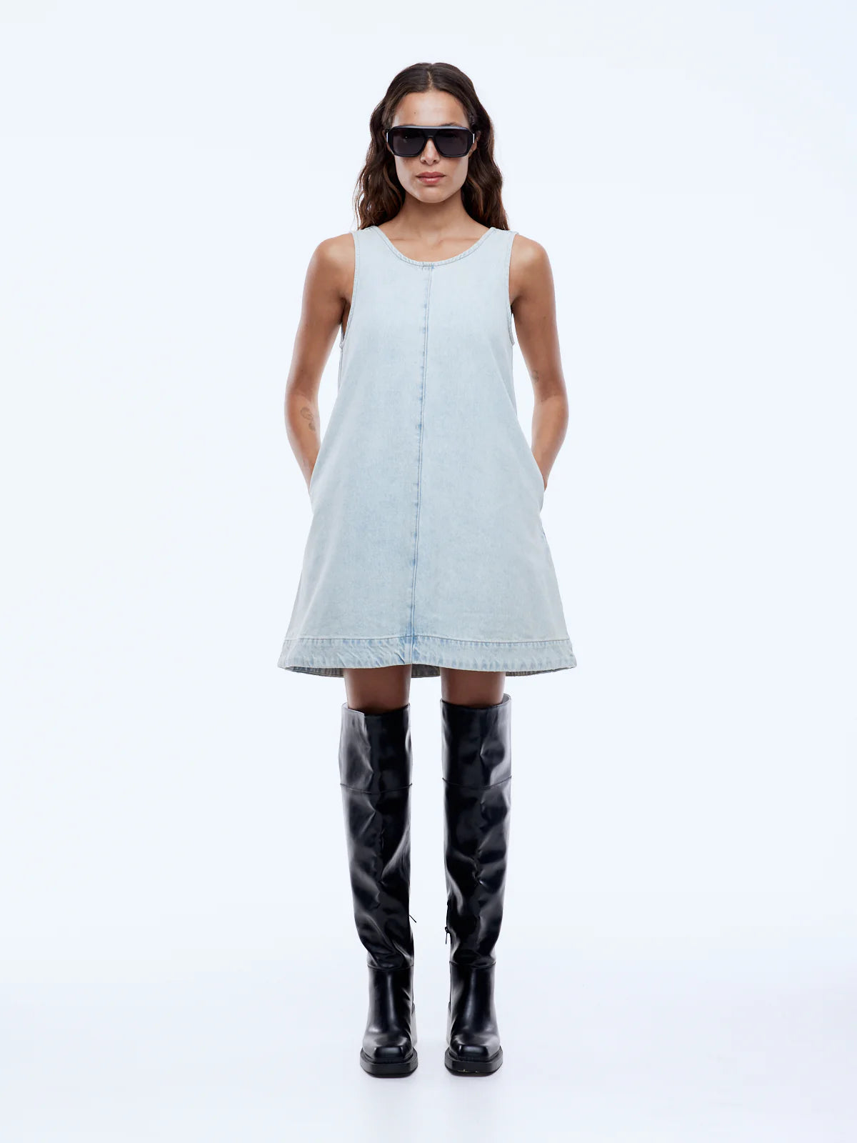 Annie Denim Dress | Light Wash