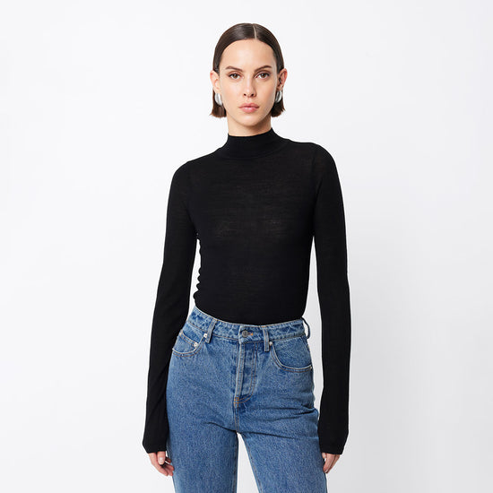 Maine Turtleneck Merino Top | Black