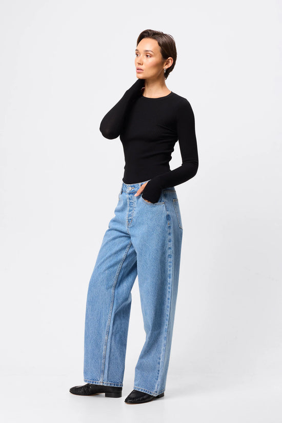 Fine Line Knit | Black