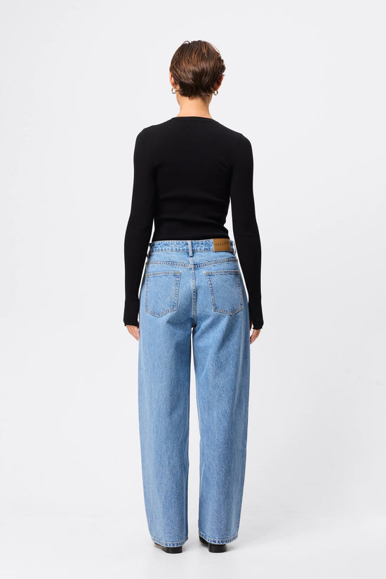Fine Line Knit | Black