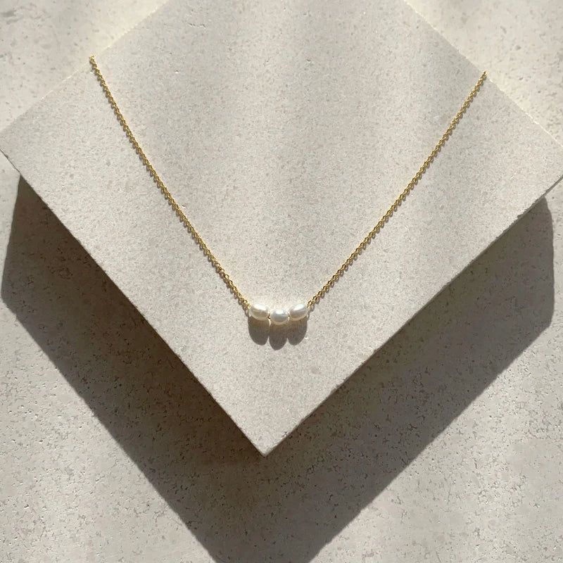 Mini Pearl Necklace| Gold