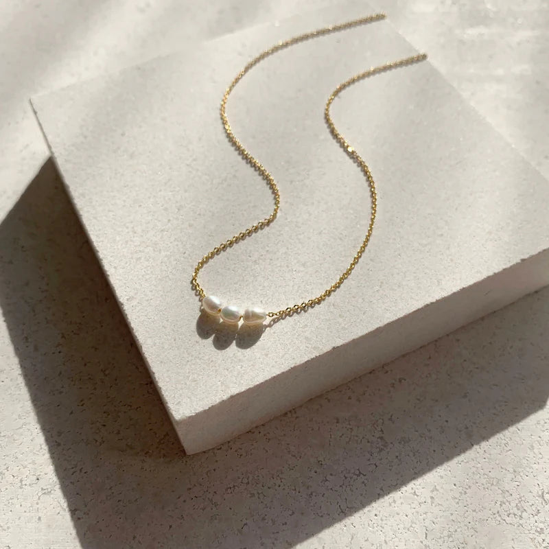 Mini Pearl Necklace| Gold