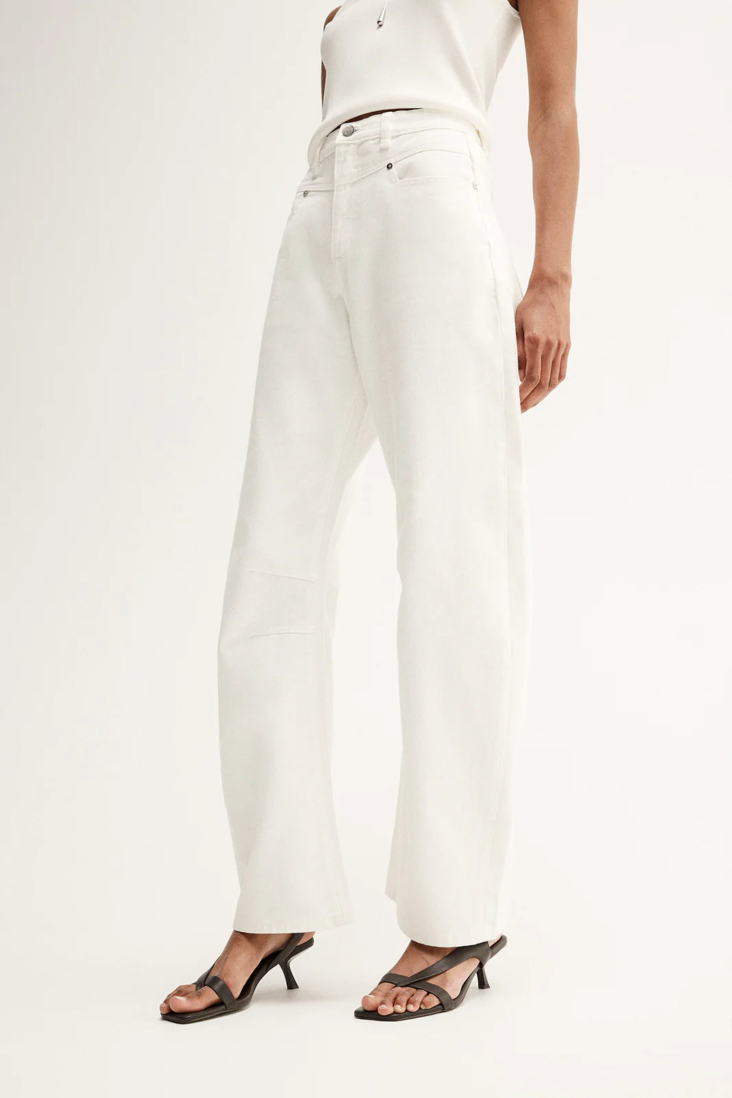 Chelsea Barrel Leg Jean | Ivory