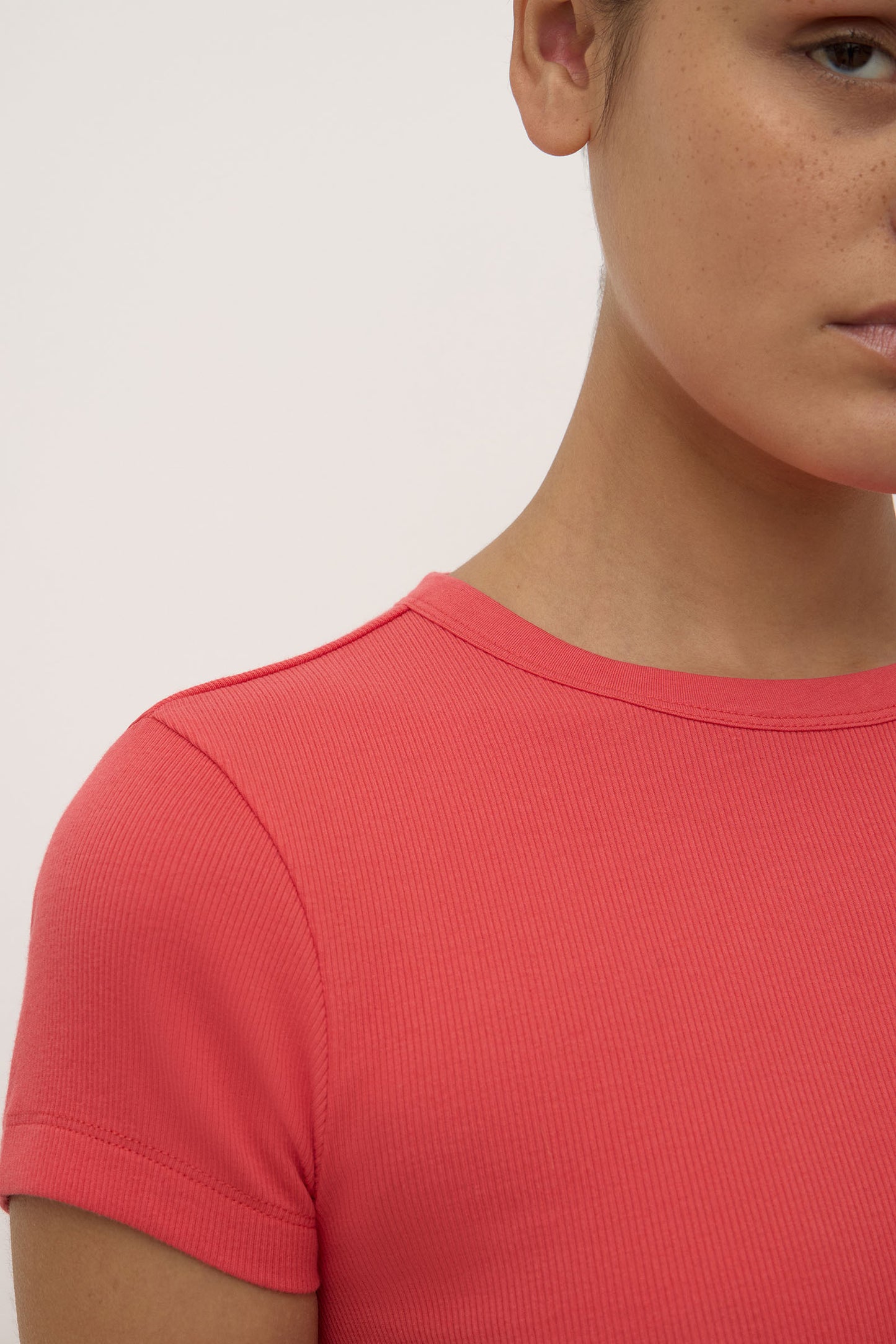 Linley Rib Tee | Washed Chilli