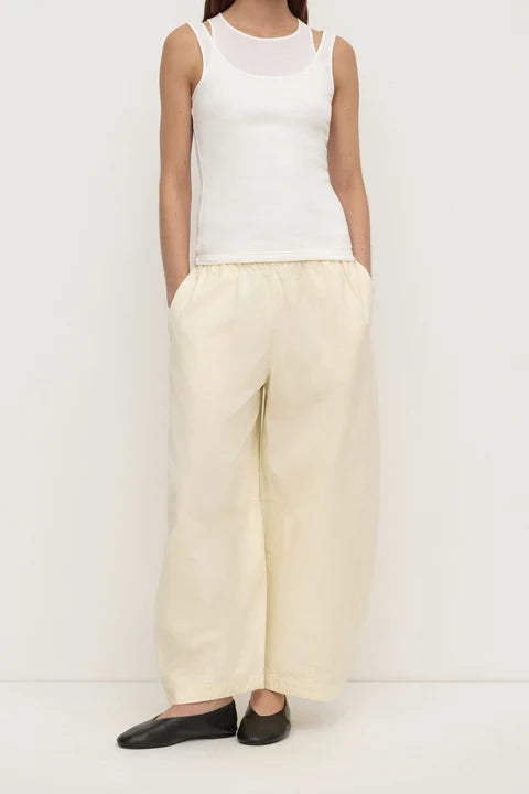 Lola Barrel Pant | Vanilla