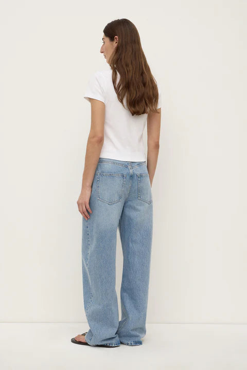 Low Curve Mid Rise Jean | Indigo Fade