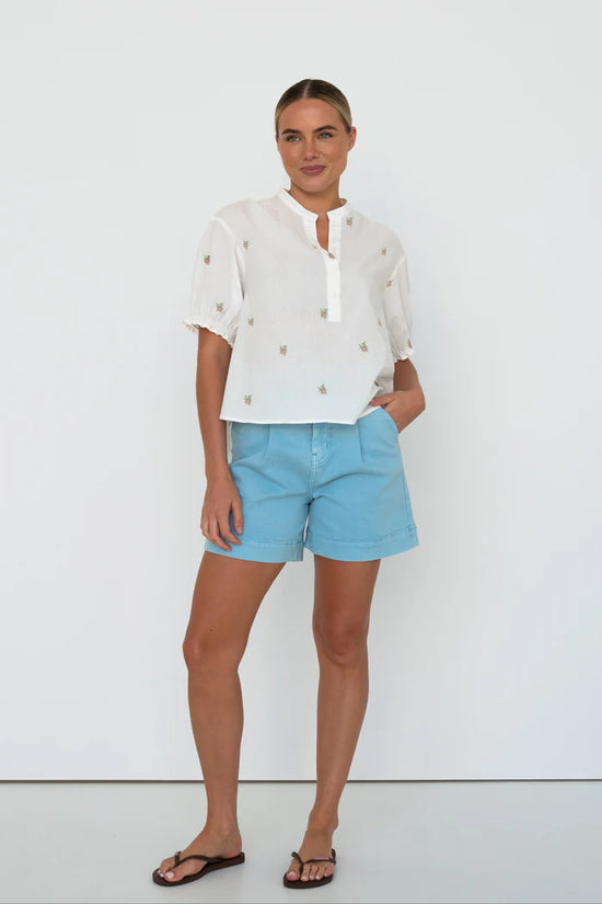 Mariana Shirt | White w/ Pink Flowers