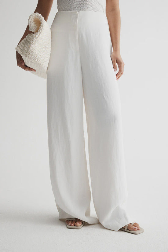 Mahina Pant | White