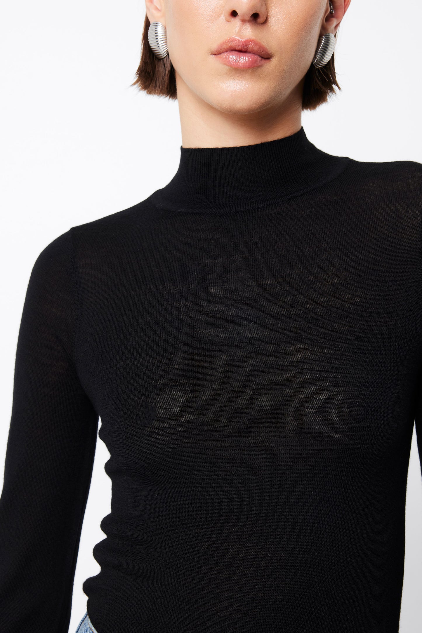 Maine Turtleneck Merino Top | Black