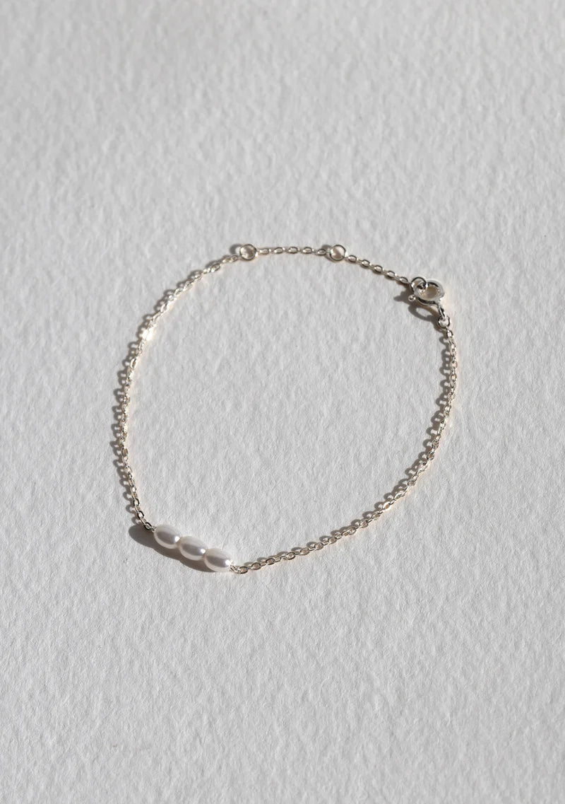 Mini Pearl Bracelet | Silver