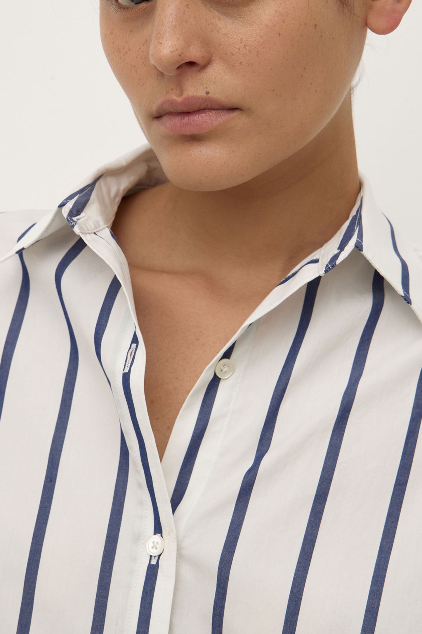 Nara Stripe Shirt | White/ True Navy