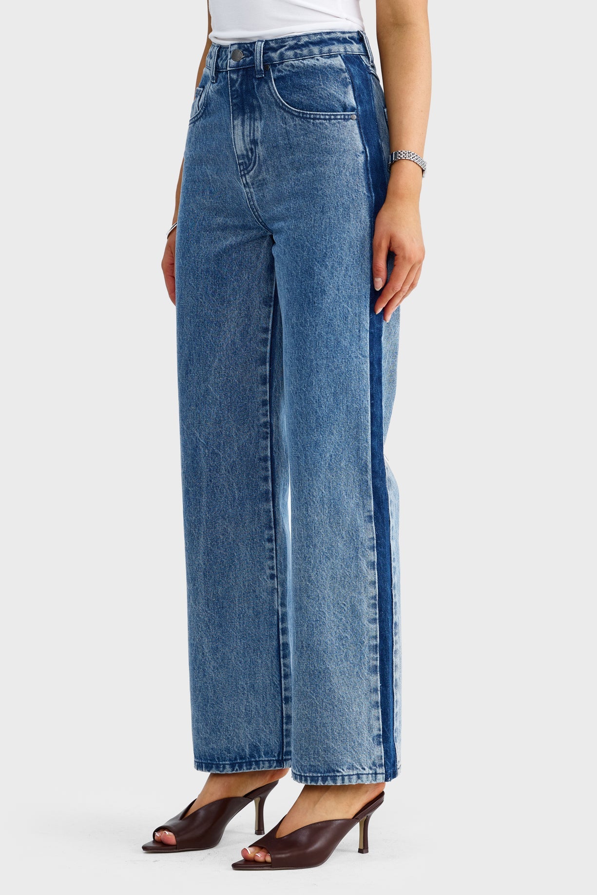 Cleo Contrast Side Panel Jean | Mid Blue