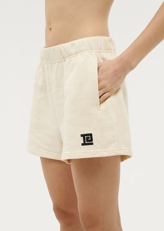 Millenium Short | Whisper White