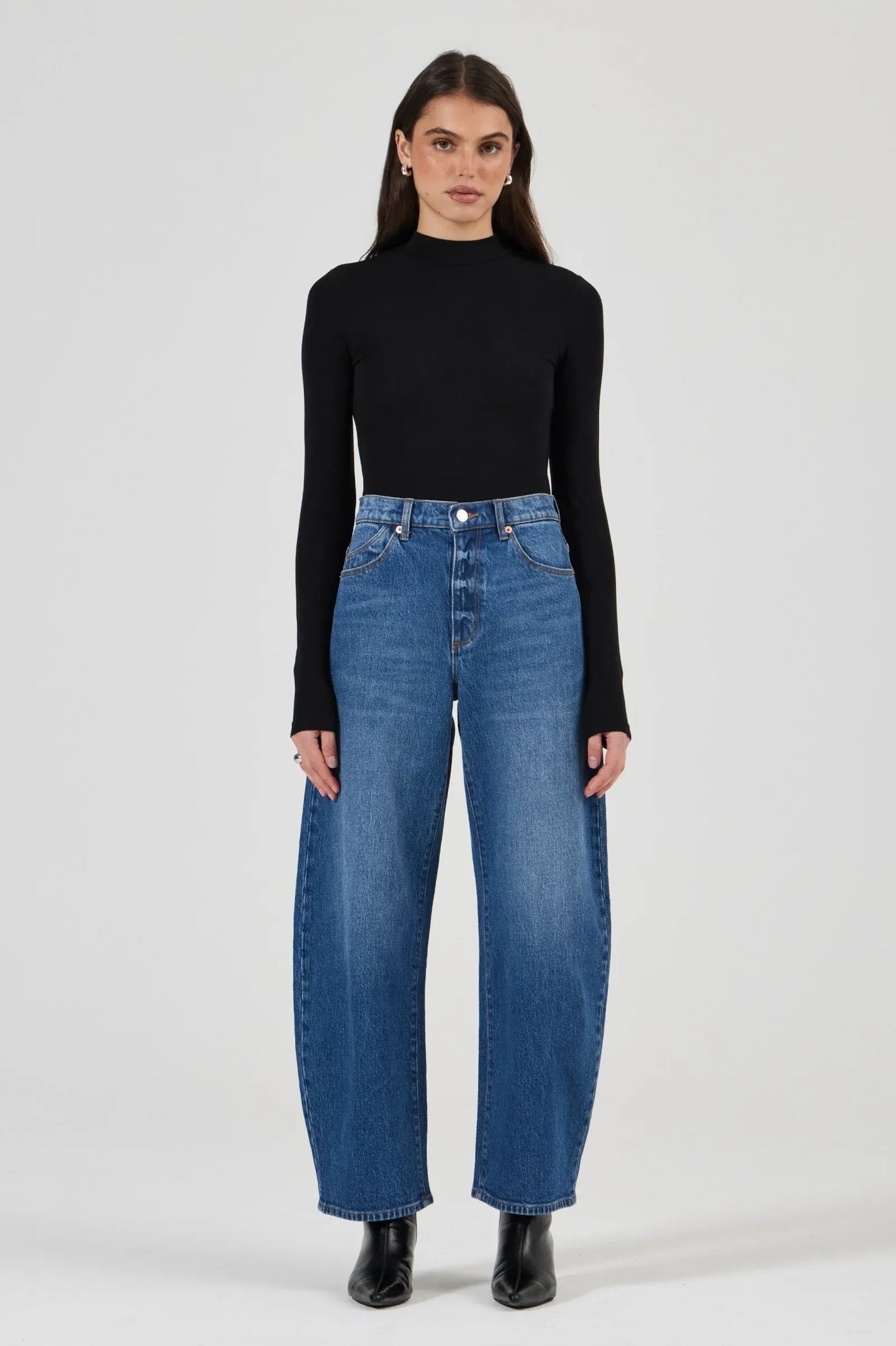 Gigi Barrel Jean | Reign