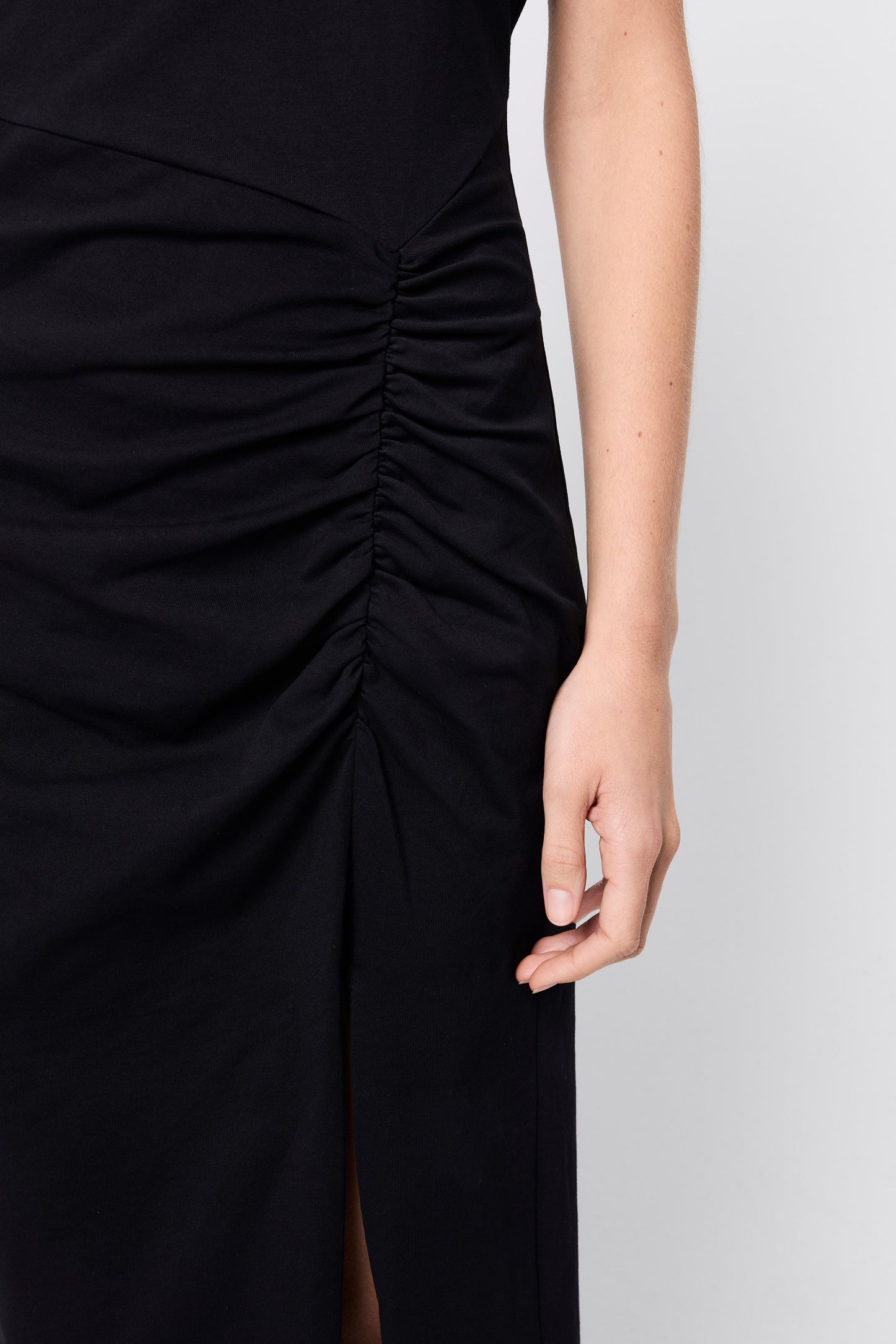 Solide Midi Dress | Black